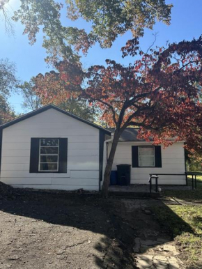 The Little Lodge Knoxville